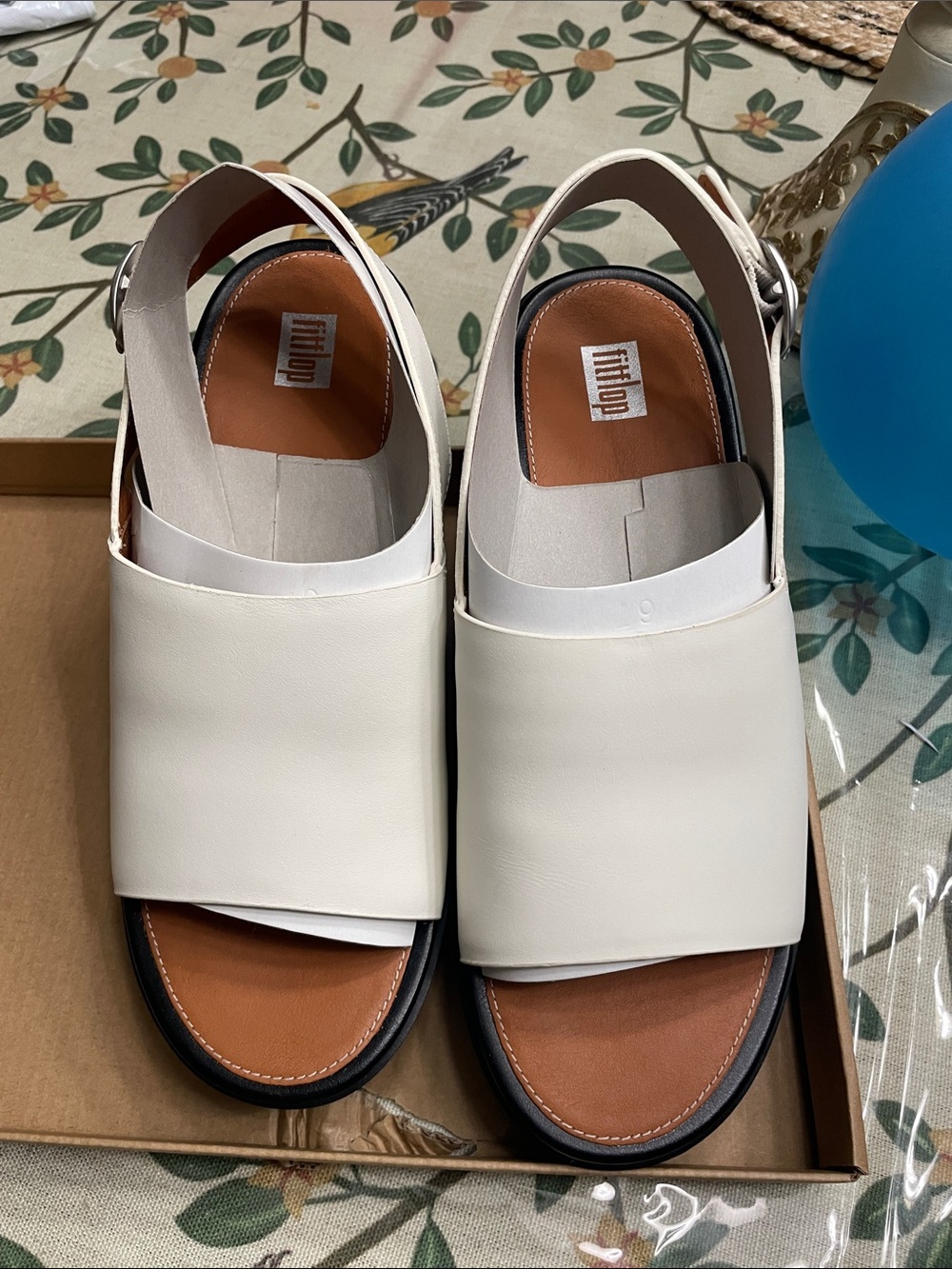 Fitflop woman white Leather Slingback Sandals